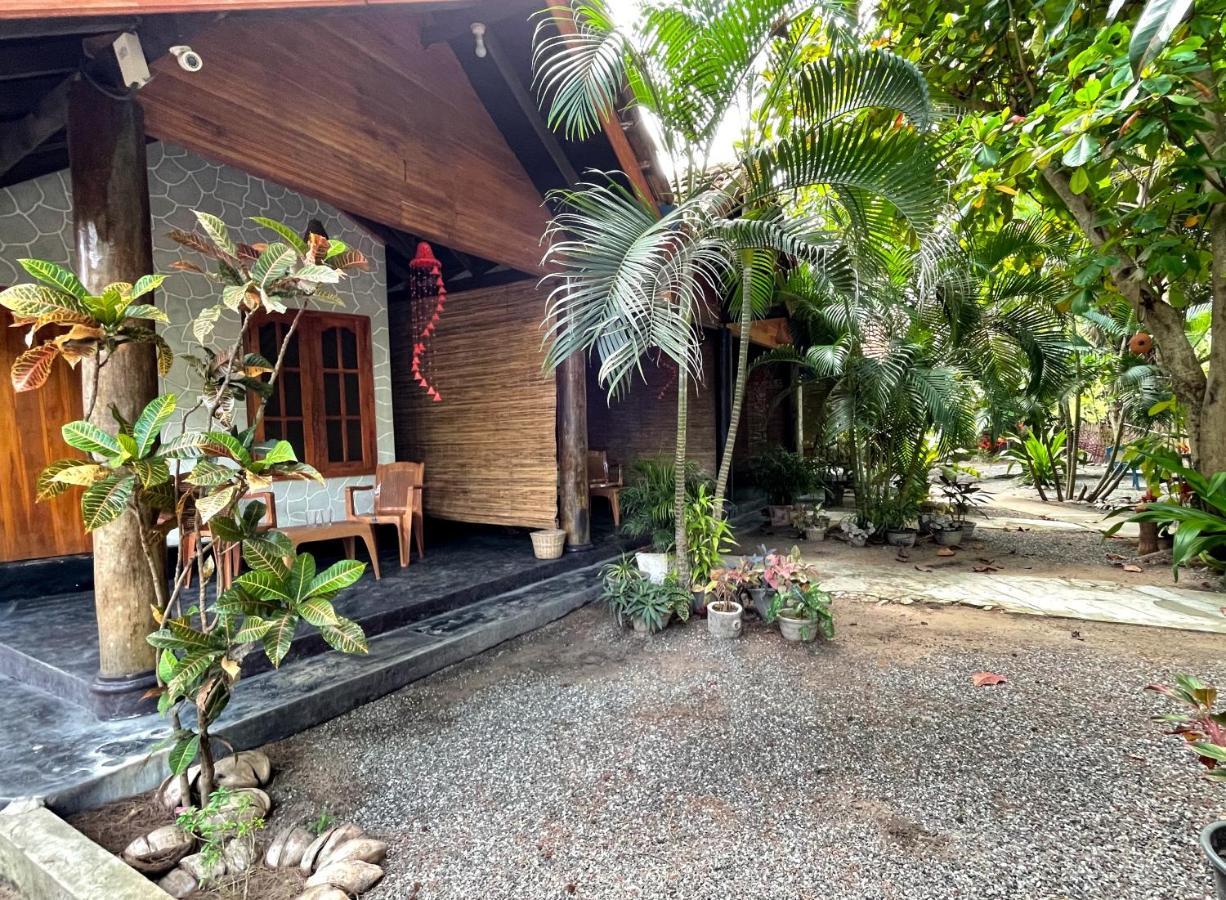 New Roy Guest House Kalkudah (Batticaloa) Exterior foto